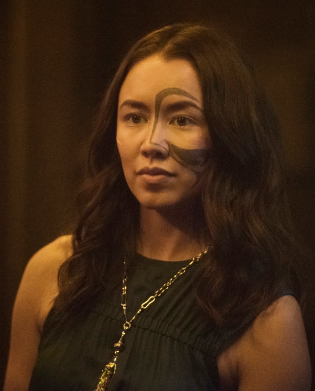 emori-takes-over-in-sanctum-the-100-s7e10